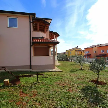 David Two Apartman *