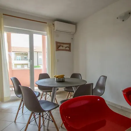 David Two * Buzinija